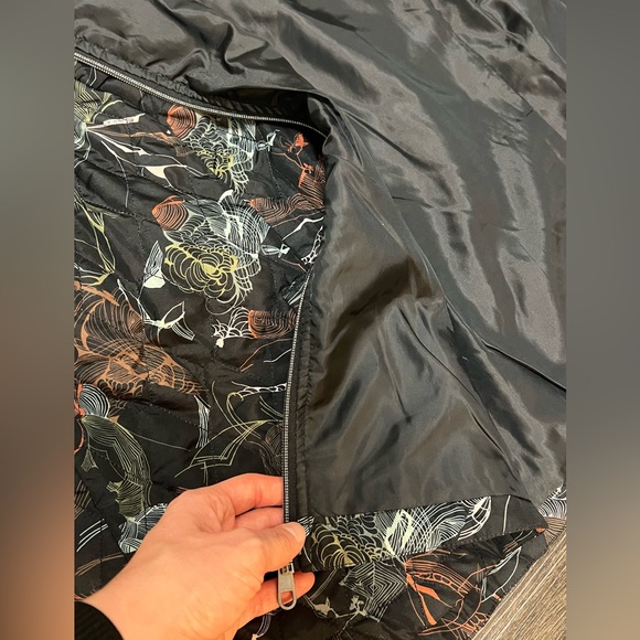 Christopher and Banks Vest - Picture 4 of 6